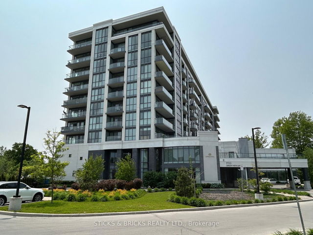 304 - 7711 Green Vista Gate
