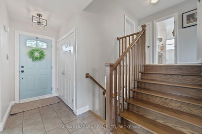 25 Oakmount Dr, St. Catharines - Glendale/Glenridge image-0-3