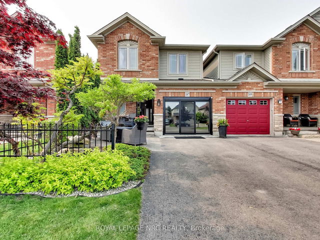 107 Sumner Crescent