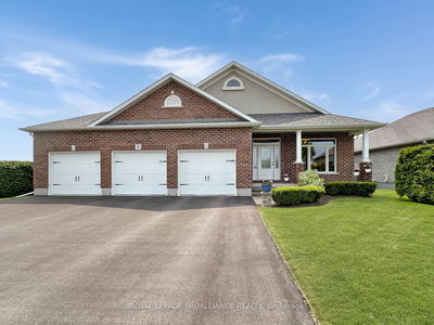 50 Hampton Ridge Dr, Belleville - 