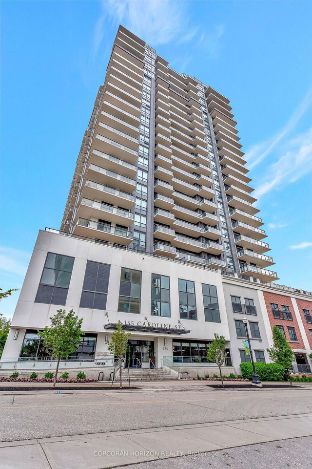911 - 155 Caroline Street