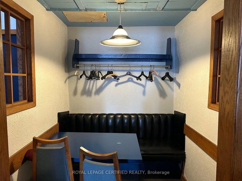 459 St Paul St, St. Catharines, L2R 3N4 | Image 3