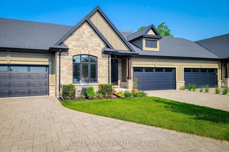 32 Ridgeview Cres, Niagara-on-the-Lake, L0S 1J1 | Image 3