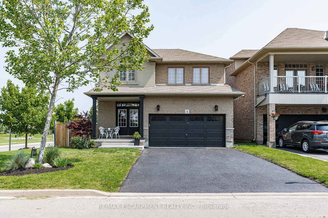 4 Bankfield Crescent