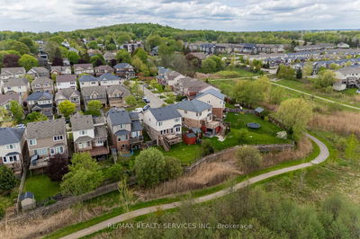 112 Fletcher Circ, Cambridge -  image-0-1