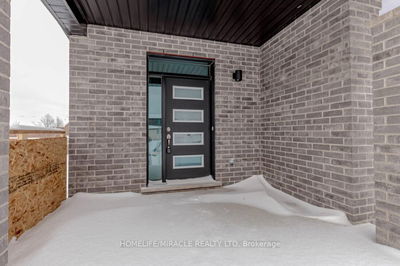 40 Moon Cres, Cambridge -  image-0-3