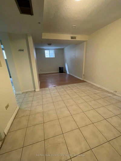 Detached House leased at B-129 KORTRIGHT Drive, Guelph, Ontario, N1G 3N9 - Kortright West - MLS: X12204220