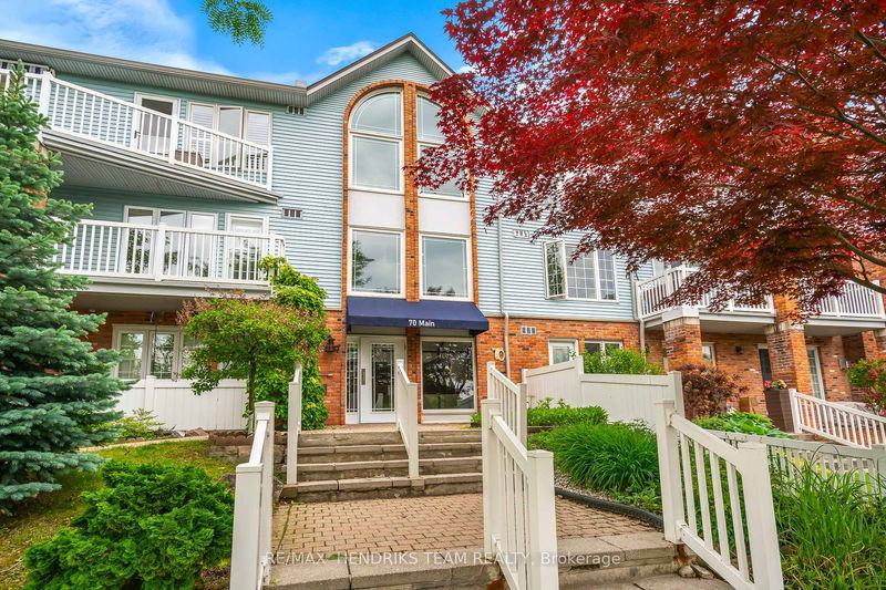 Unit 203 — 70 Main St, St. Catharines - Port Dalhousie image-0-0