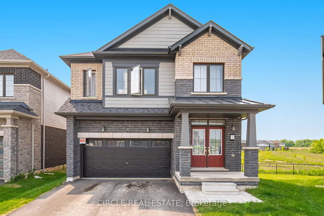 7 Bee Crescent