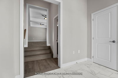 641 Lemay Grve, Peterborough - Northcrest image-0-2