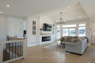 11 BRISCOE Cres, Strathroy-Caradoc - NE image-0-3