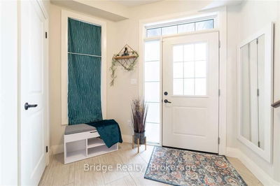 132 Wedgewood Dr, Woodstock - North image-0-2