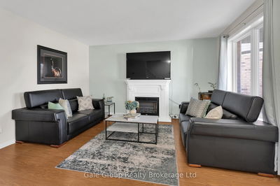 27 Crusoe Pl, Ingersoll - North image-0-1
