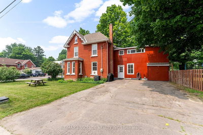321 Albert St, Arnprior - Arnprior image-0-2