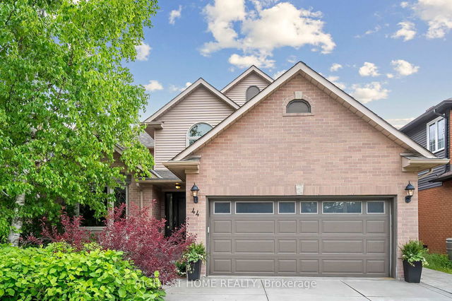 44 Citation Crescent