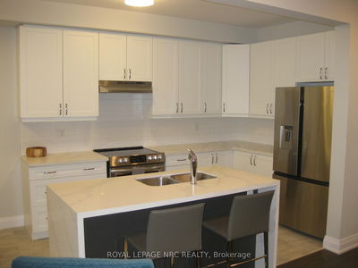 4839 Pettit Ave, Niagara Falls - Morrison image-0-4