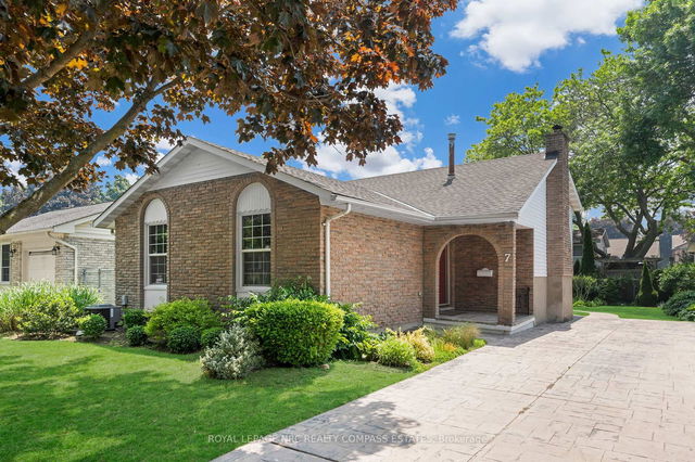 7 Belair Drive