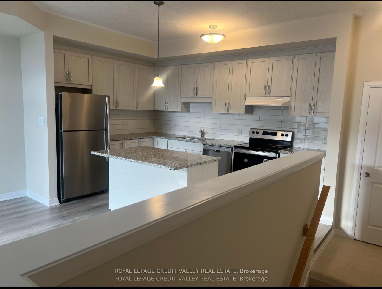 142 FOAMFLOWER Place, Unit A7 - Photo 2