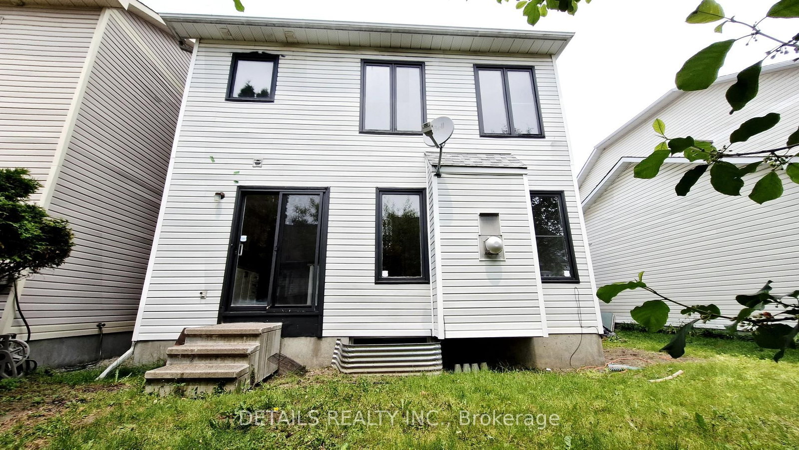 Listing Image 16