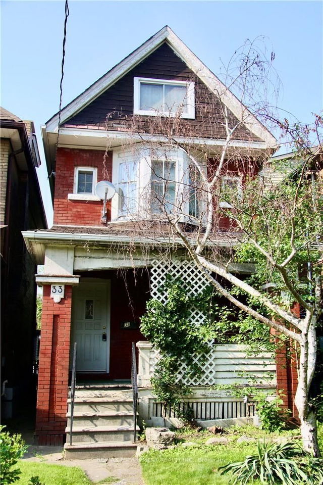 33 Elm Street