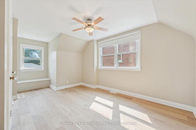 26 Elginfield Dr, Guelph - Grange Road image-0-4