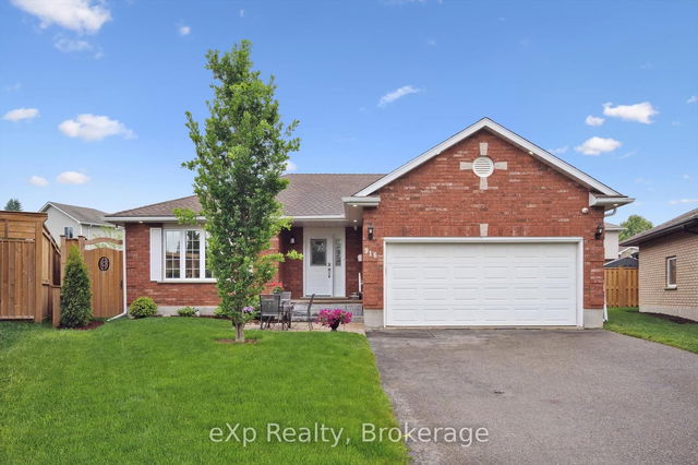 916 Keewatin Place
