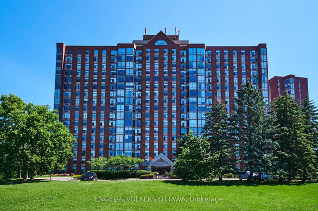 101 - 2759 Carousel Crescent