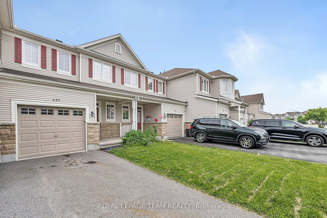 625 Pepperville Crescent