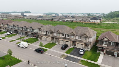 1426 Caen Ave, Woodstock - North