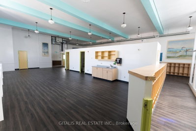 126 Wellington Street — more photos