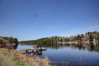 54 MARSIM Crt, St. Charles -  image-0-4
