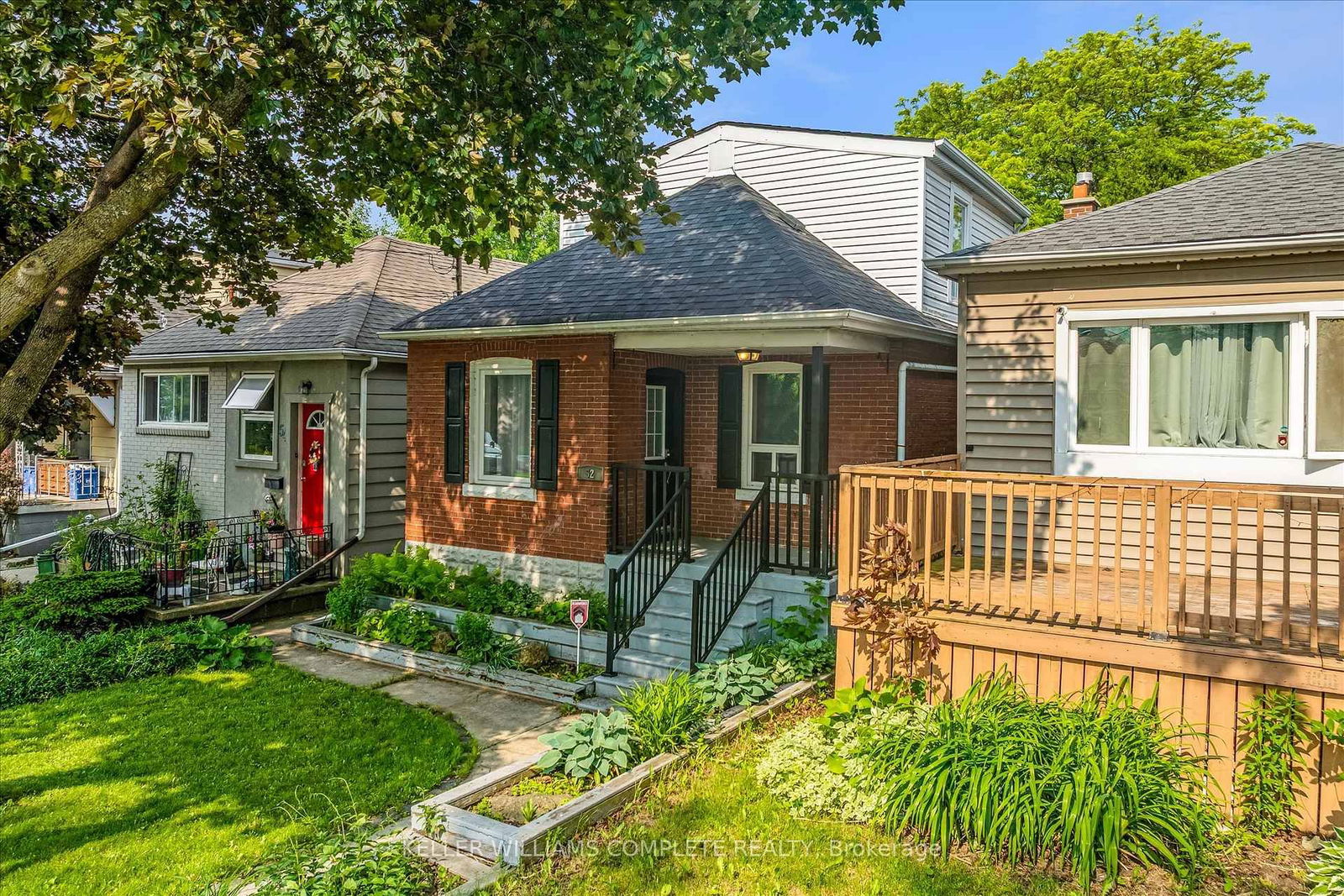 Detached House for sale at 52 East 24th Street, Hamilton, Eastmount, L8V 2X7 - MLS: X12207544