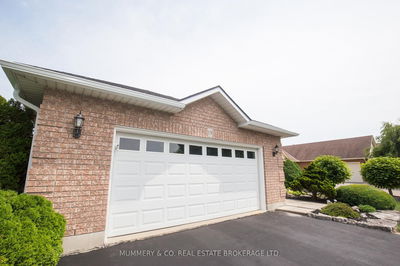 19 Coastal Crt, Norfolk - Port Dover image-0-1