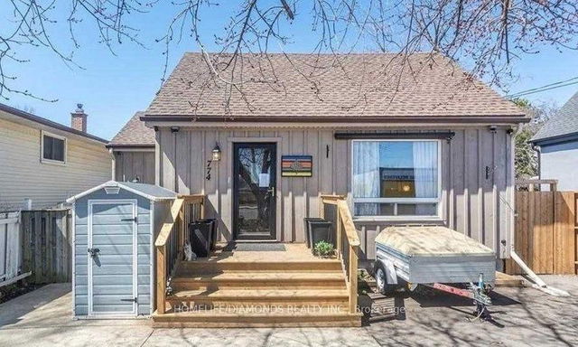 774 Garth Street