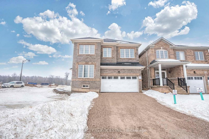 525 Red Elm Rd, Shelburne, L6V 3Y5 | Image 2