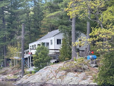 52935 Big Hawk North Shore, Algonquin Highlands - Stanhope image-0-1