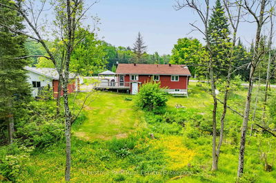 1 Christopher Lane, Burk's Falls - Burk's Falls image-0-4
