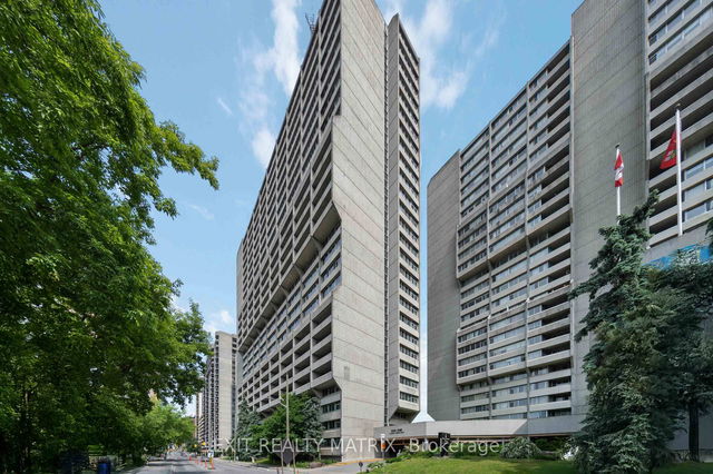1609 - 500 Laurier Avenue