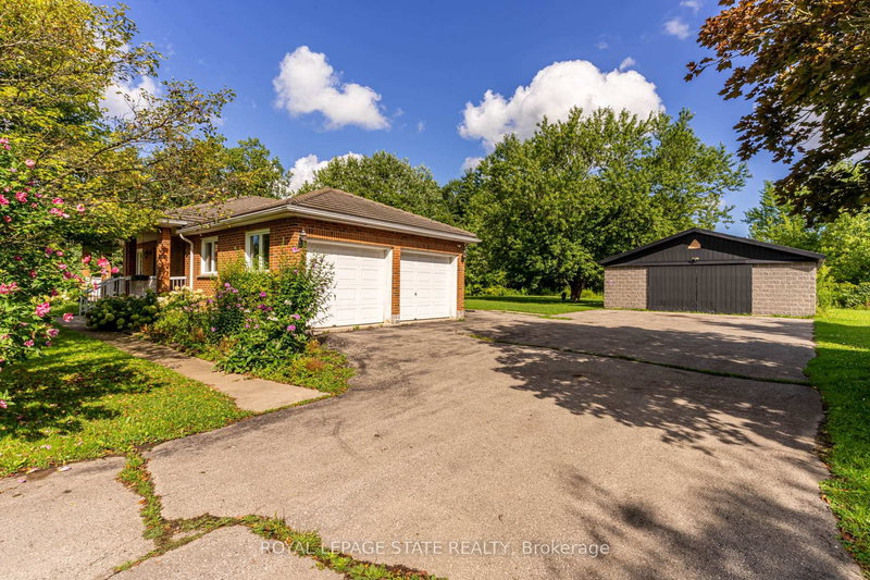 861 Book Rd E, Hamilton, L9G 3L1 | Image 3
