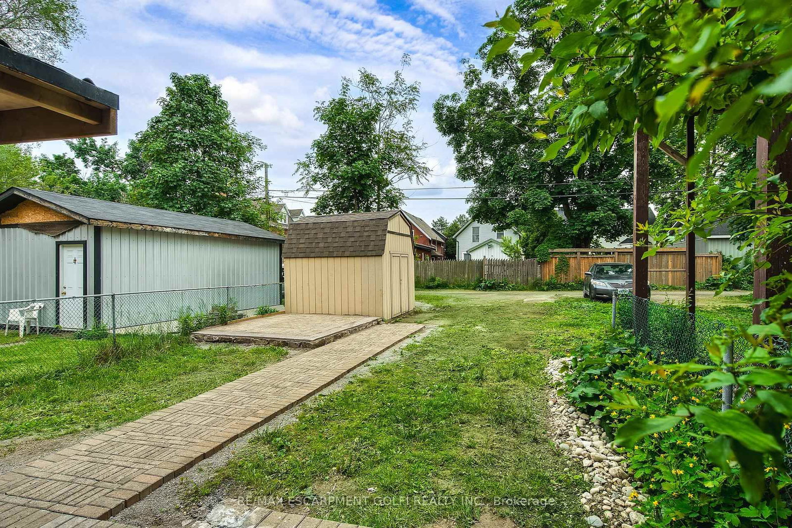 Listing Image 37