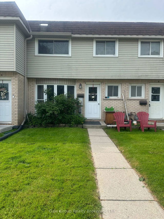 7 - 75 Springbank Avenue