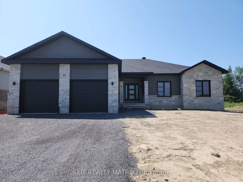 33 WHITETAIL Ave, South Stormont - Long Sault image-0-0