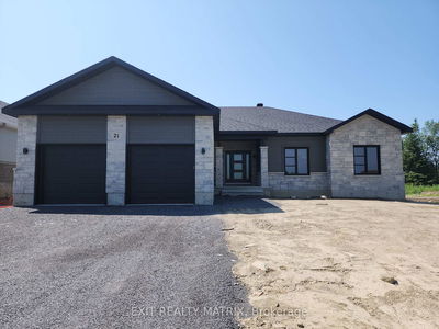 33 WHITETAIL Ave, South Stormont - Long Sault