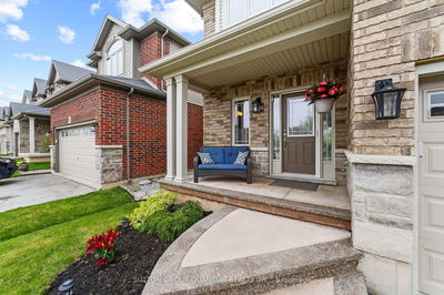 80 Lorne Ave, Grimsby - Grimsby Beach image-0-2