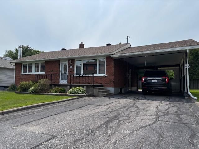 Listing Image 0