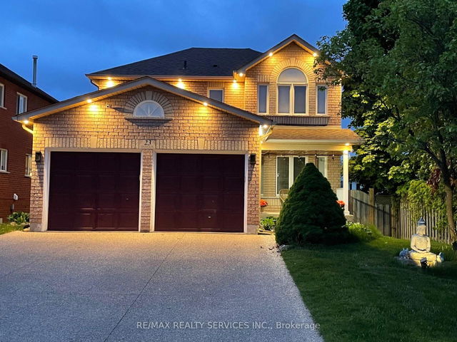 23 Fenwick Place