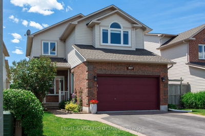 927 COMO Cres, Orleans - Fallingbrook/Pineridge