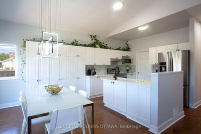927 COMO Cres, Orleans - Fallingbrook/Pineridge image-0-4