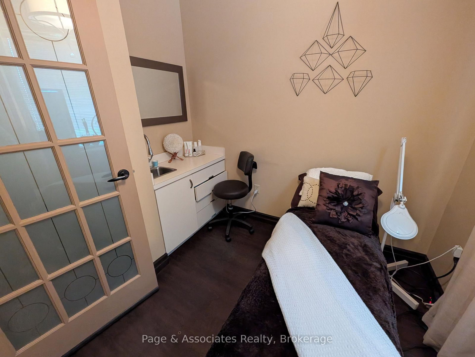 60 Champlain Street, Unit 103 - Photo 14