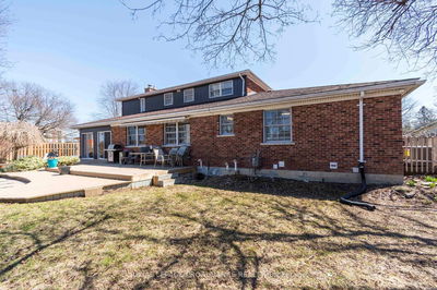 20 Hope Cres, Belleville - Belleville Ward image-0-2